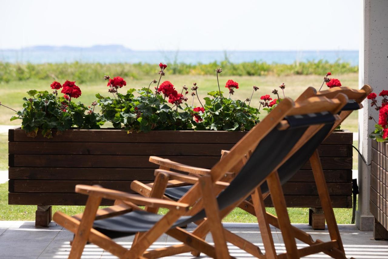 Thalassa Suites Almiros Beach ภายนอก รูปภาพ