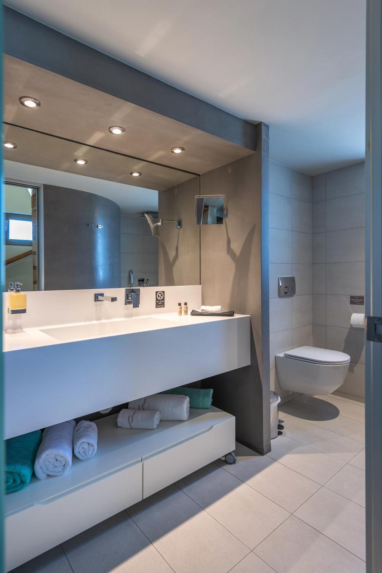 Thalassa Suites Almiros Beach ภายนอก รูปภาพ
