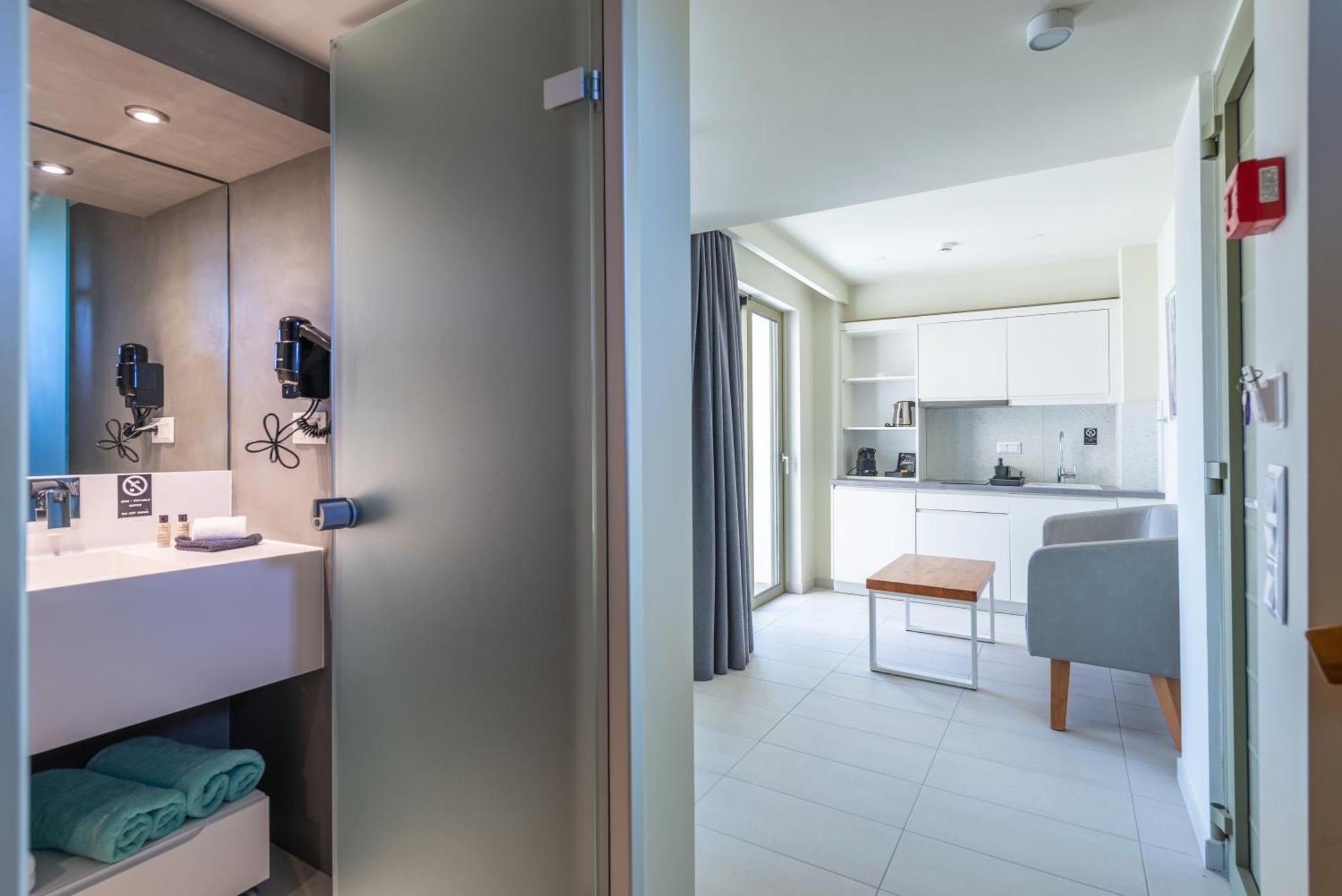 Thalassa Suites Almiros Beach ภายนอก รูปภาพ